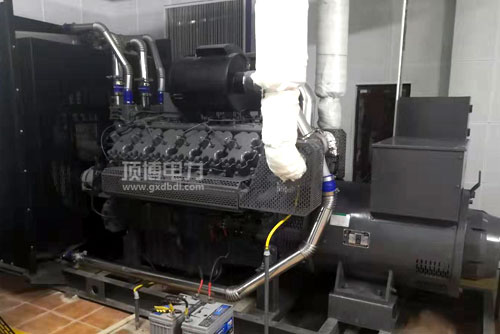 188金宝搏苹果下载
组三滤清器滤芯的更换周期