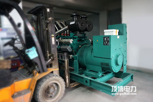 当188金宝搏苹果下载
在运行中异常时，应按急停按钮停机